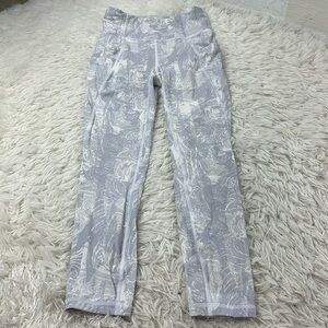 Lululemon Time To Sweat Crop *23" Eternal Wave White